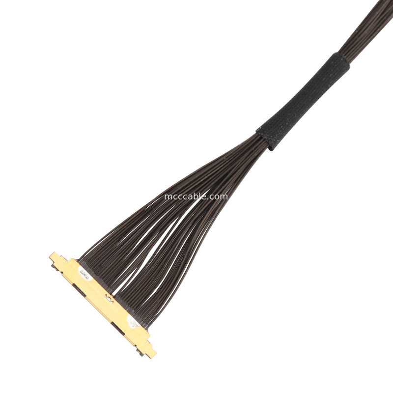 Mikrokoaxialkabel der Baureihe 20531 30P 20531-034T-02 bis 20531-034T-02 0,25 mm Schwung