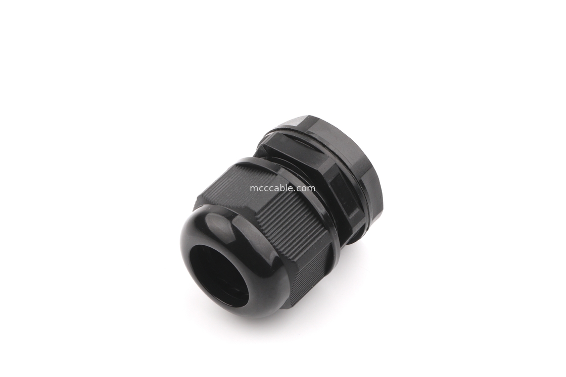 M25 Industriewasserdichte Steckdose mit 3Pin/4Pin/6Pin/7Pin/8Pin unterstützt kundenspezifische Drahtverarbeitung OEM/ODM
