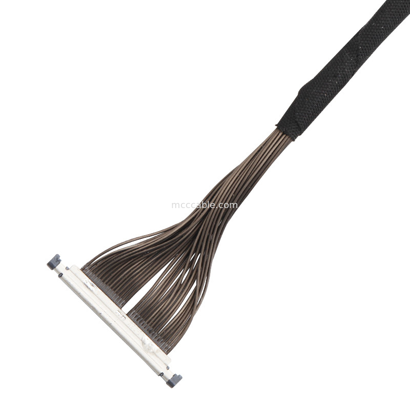 32-Pin-Mikro-Koaxialkabel mit 0,3 mm Pitch 20496-032T-40 Lvds-Kabel für Drohnen